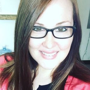 Meet your Posher, Janelle